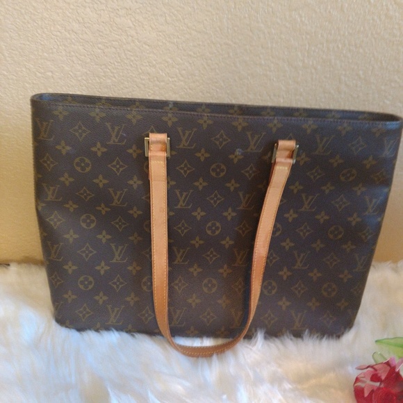 Louis Vuitton Luca Tote - Picture 3 of 8